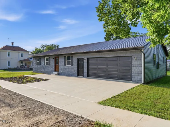 110 W Clay St, Mount Blanchard, OH 45867