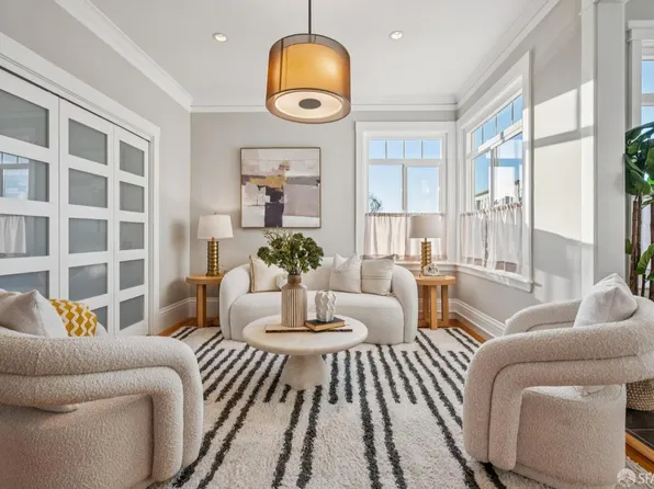 1267 Chestnut St APT 3, San Francisco, CA 94109