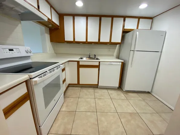 4304 NW 9th Ave, Deerfield Beach, FL