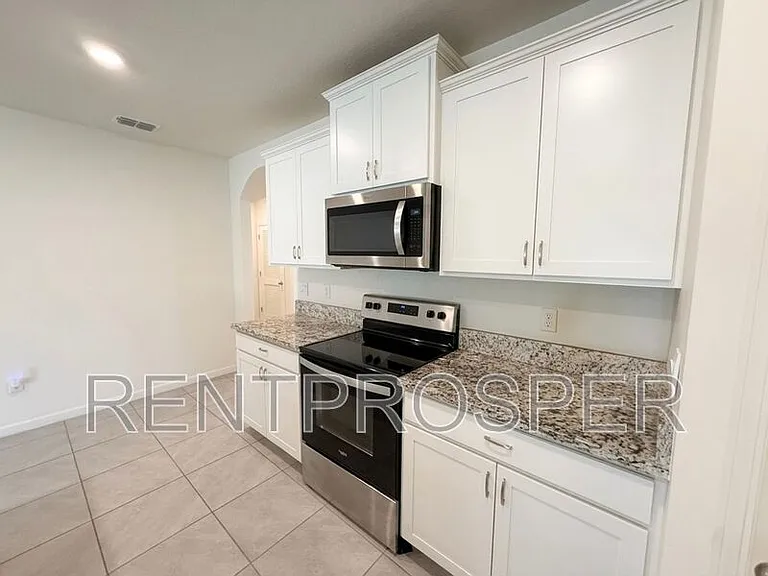 1518 Mineral Loop Dr NW — Photo 3