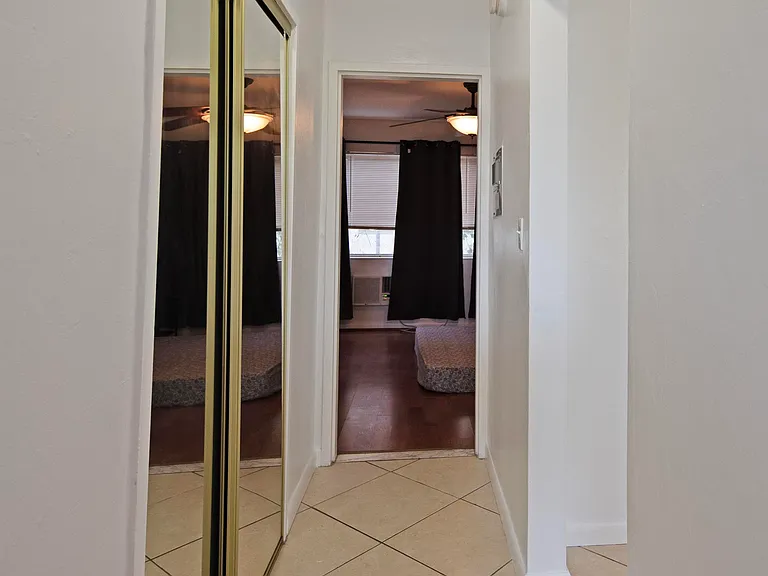 2250 Bay Dr #4 — Photo 10