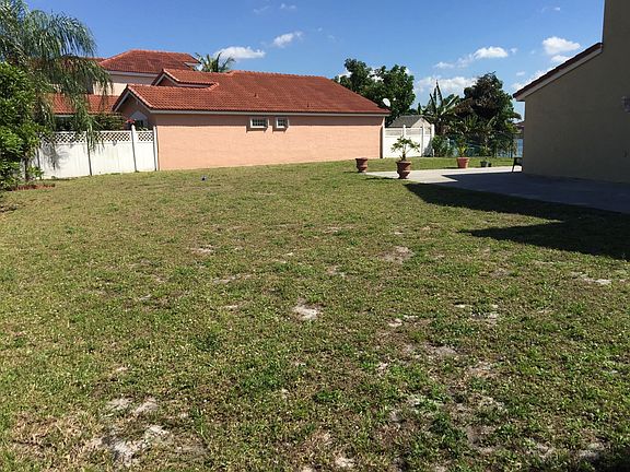 5th image of 18599 NW 55th Ave