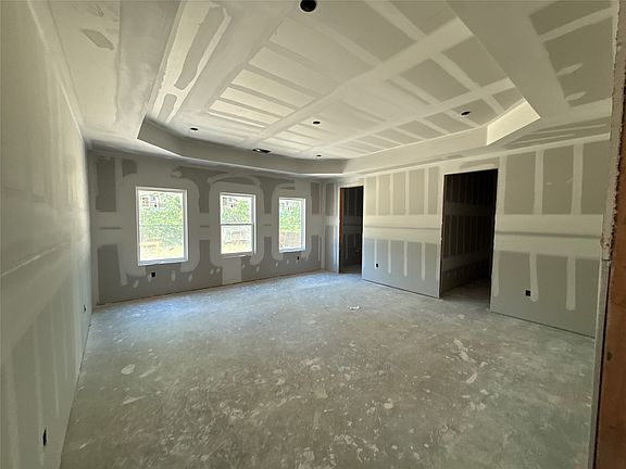 5th image of 2304 Bonnie View Rd