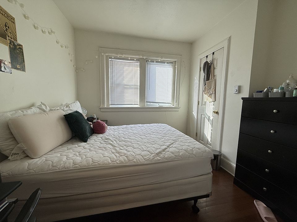 2nd image of 41 Prospect Ter APT 2B
