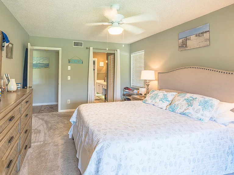1401 Pinecrest Cir #A — Photo 11