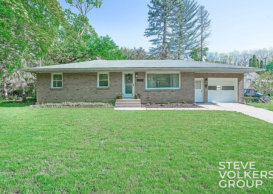 1st image of 1347 Mount Mercy Dr NW