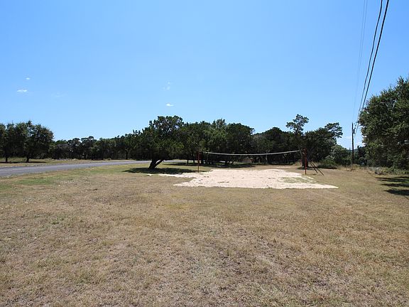 5th image of 267 Country Meadow Ln