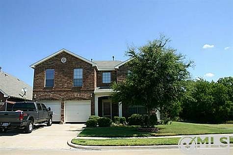 1st image of 324 Mulberry Dr