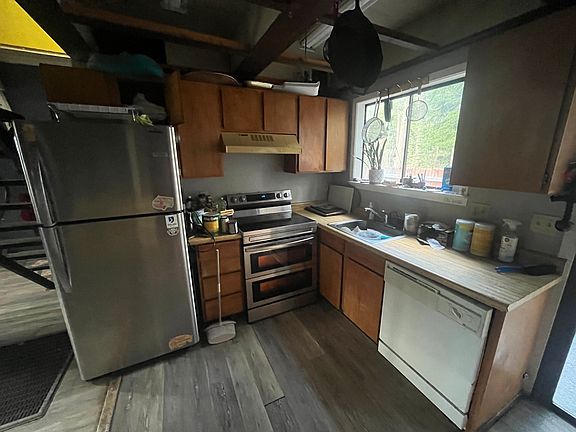 3rd image of 7247 5th Ave #7247
