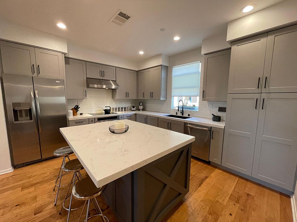custom kitchen