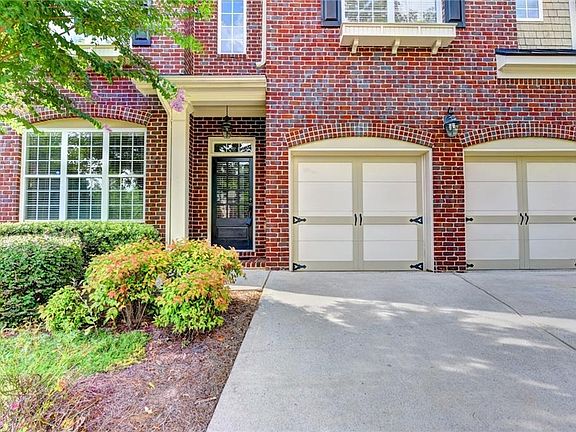 3rd image of 1359 Legrand Cir