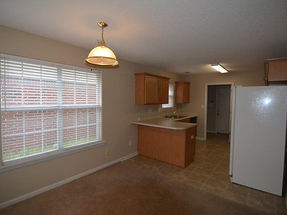 4th image of 2799 Virginia Woods Pl