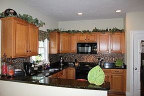 2nd image of 138 Kinkade Dr