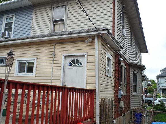 3rd image of 248 Ardmore Ave