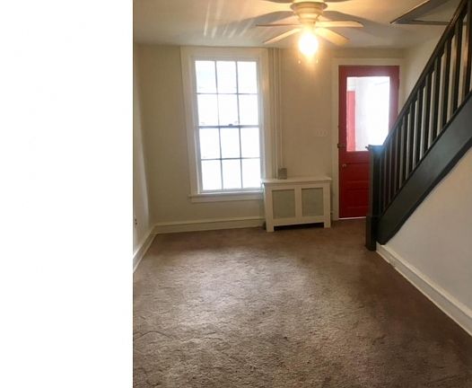 3rd image of 2127 Sherman Ave