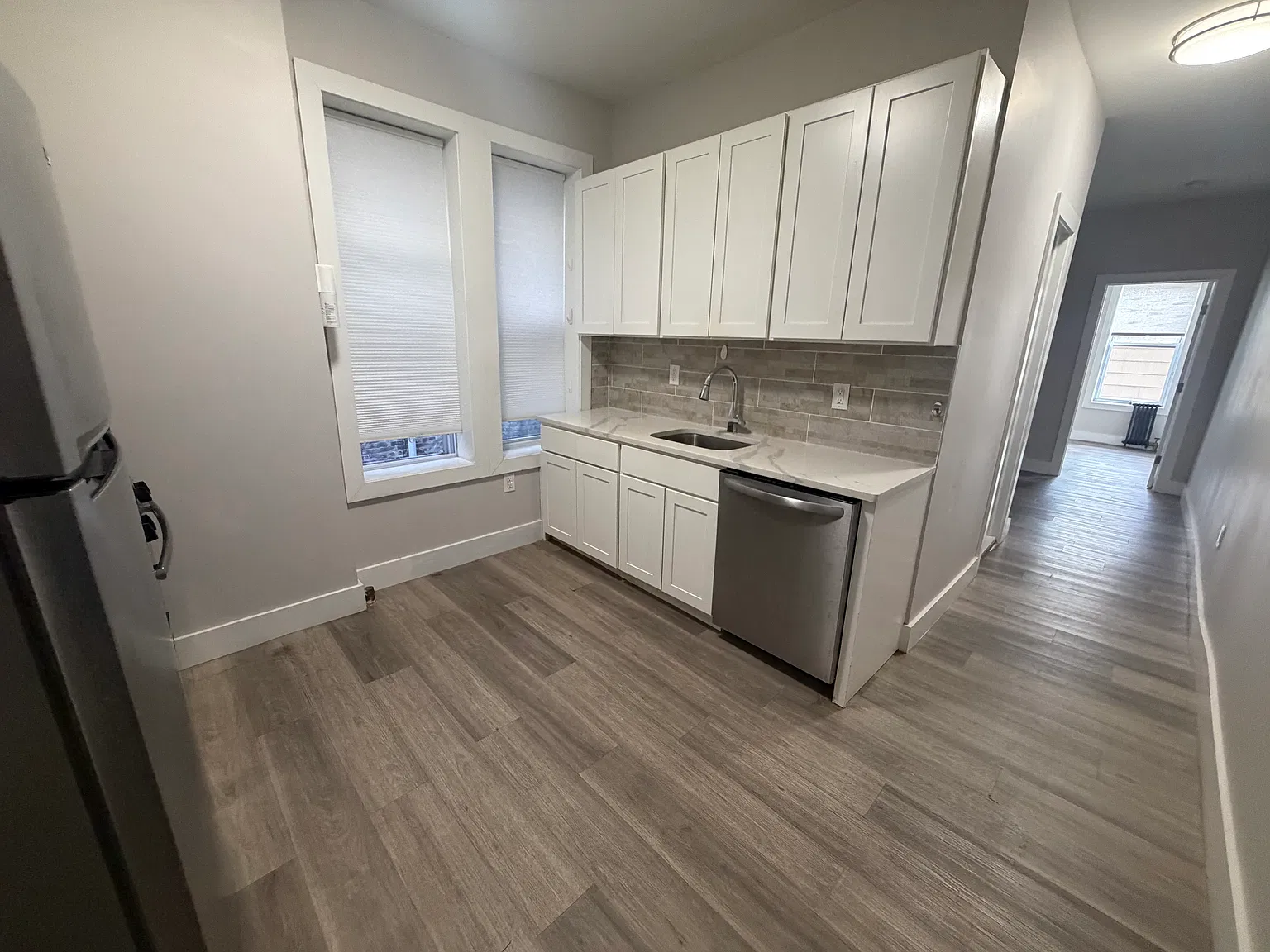 1 bed, 600 sqft, $2,100 — Photo 1