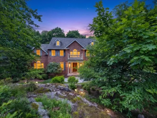 11 King Alex Ct, Sparta Twp., NJ 07871