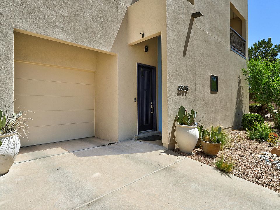 1st image of 2305 Mananitas Ln NW