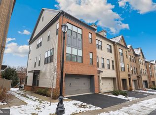 42370 Zenith Ter, Ashburn, VA 20148