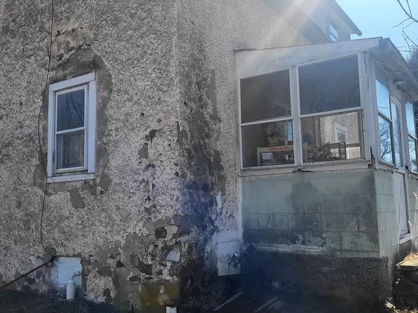 286 Forgedale Rd, Fleetwood, PA 19522