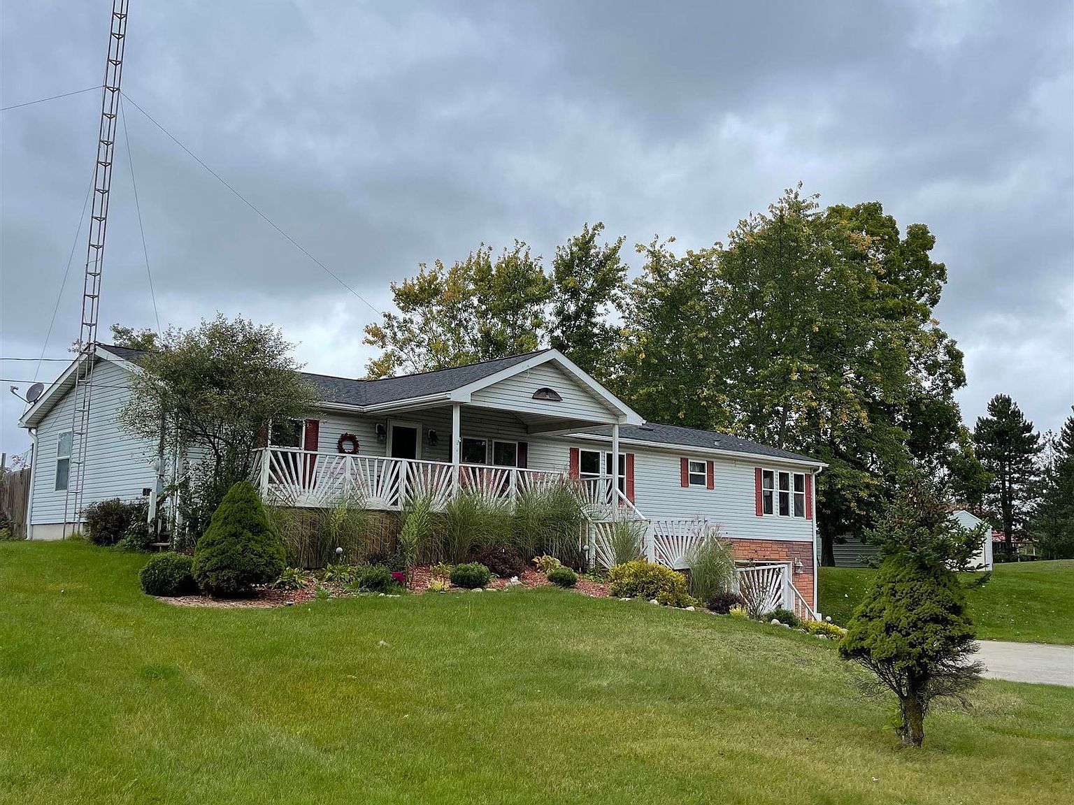14201 Henderson Rd, Otisville, MI 48463 Zillow