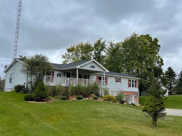14201 Henderson Rd, Otisville, MI 48463