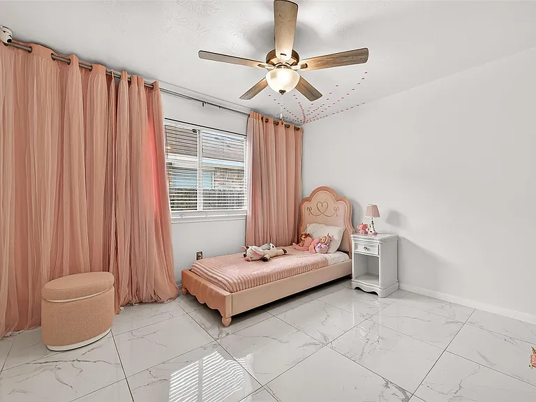 2510 Fox Water Dr — Photo 24