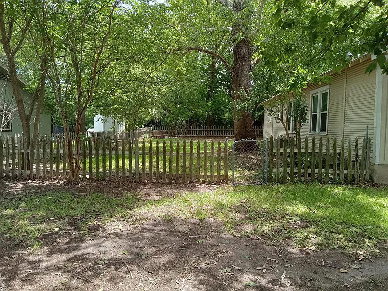 side yard