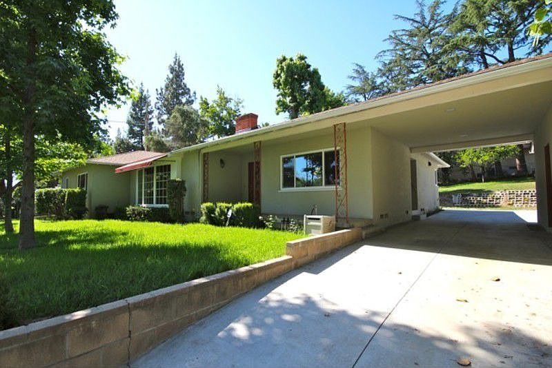 1st image of 1639 Gaywood Dr