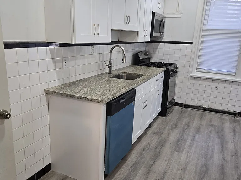 927 N Fallon St — Photo 17