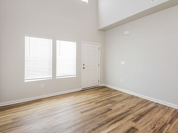 2nd image of 2876 Summer Townes Way