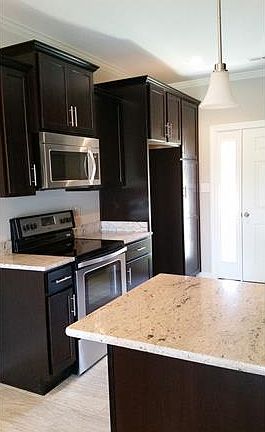 5th image of 7333 Pebble Lake Dr #6