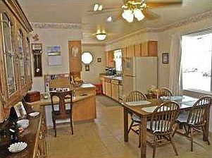 4th image of 619 Hallowell Ln