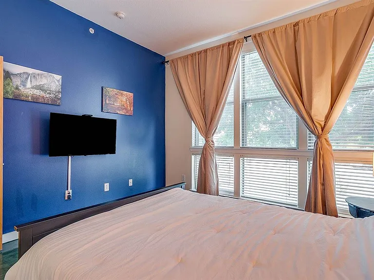 201 W Lancaster Ave #208 — Photo 14