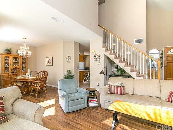 3rd image of 28366 Evergreen Ln