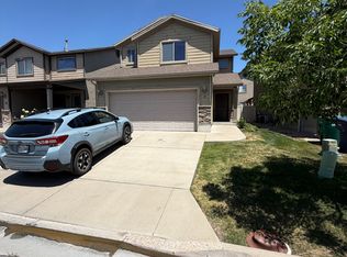 4 Arnold Dr, Layton, UT 84041