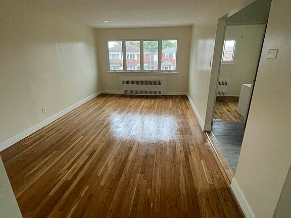 4th image of 1801 E 92nd St Floor 2