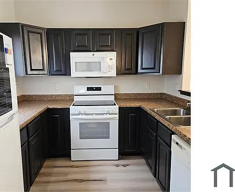 4 bed, 1200 sqft, $3,000 — Photo 2