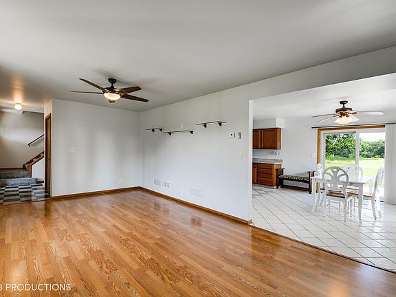 3rd image of 15450 W 151st St