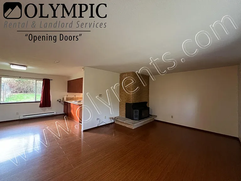 5115 Libby Rd NE — Photo 4