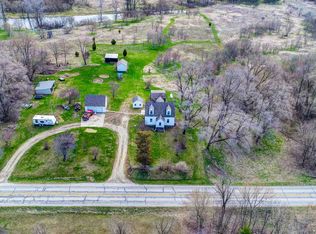 2975 State Road 327, Corunna, IN 46730