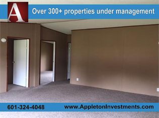 1017 Honeysuckle Trl, Summit, MS 39666