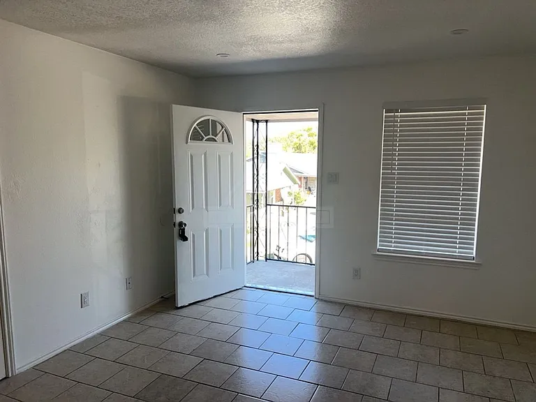 4804 Cedarhill Cir, Killeen — Photo 4