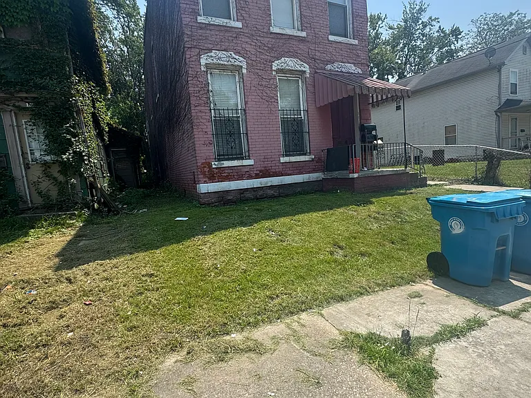1322 N Michigan St #3 — Photo 2