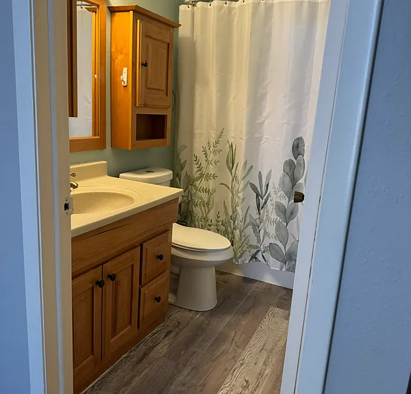 Upstairs Master Bath