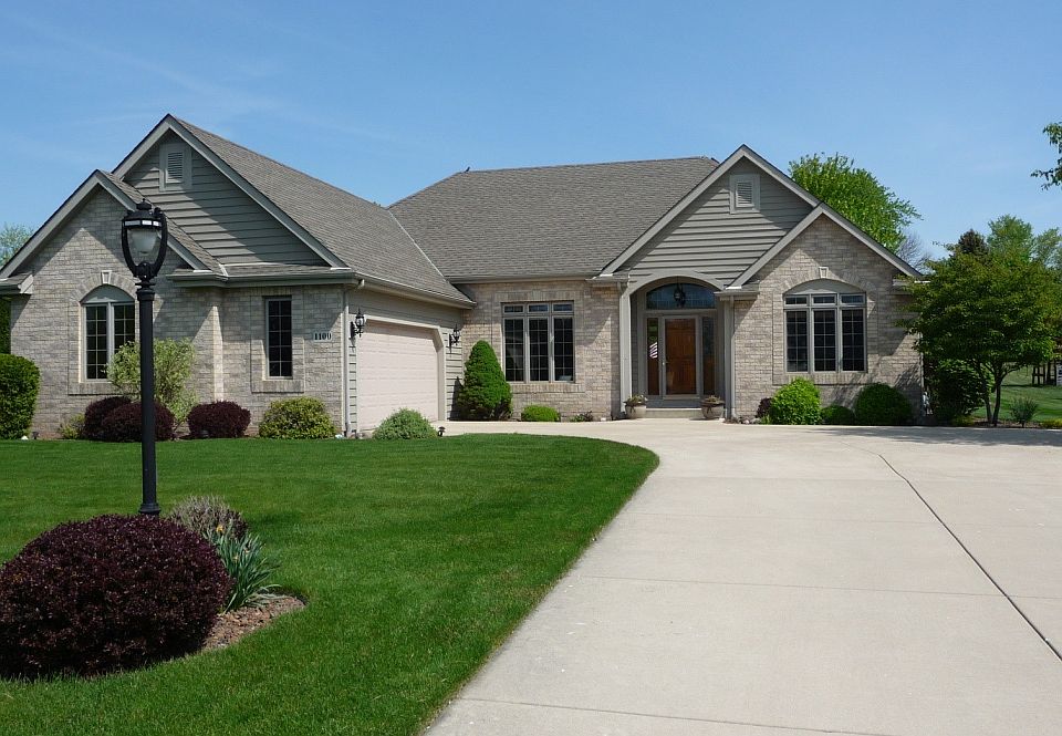 1st image of 1100 W Violet Dr