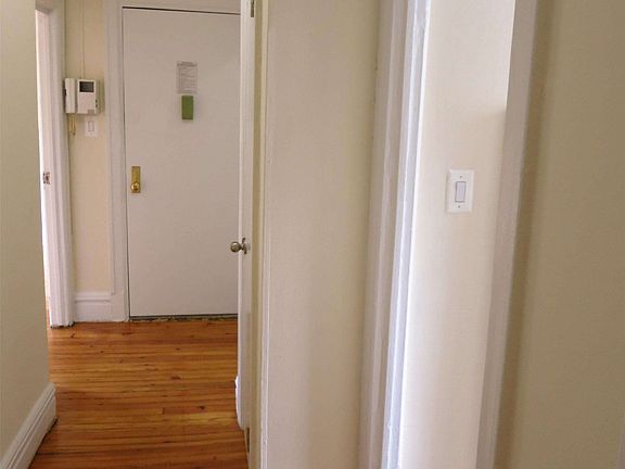 3rd image of 510 E 79th St APT 6G
