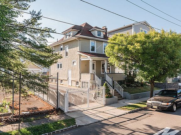 2nd image of 47 La France Ave