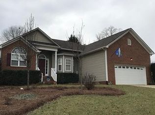 224 Deerfield Dr, Mount Holly, NC 28120