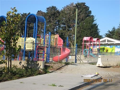 4th image of 850 Sunnydale Ave